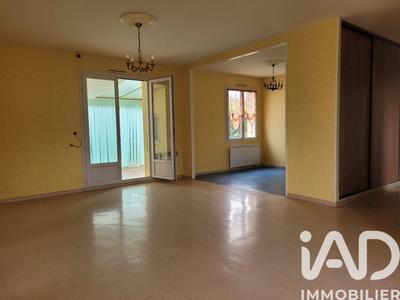 Maison - 98 m² - 4 pièces