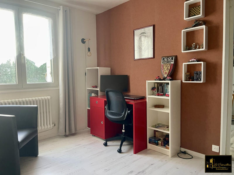 Maison traditionnelle - 130 m² - 6 pièces