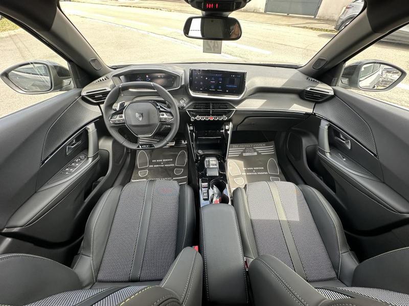 Peugeot 2008 Gt Hybrid 145 e-Dcs6 Drive Assit+