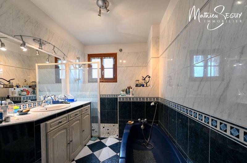 Maison - 164 m² - 6 pièces