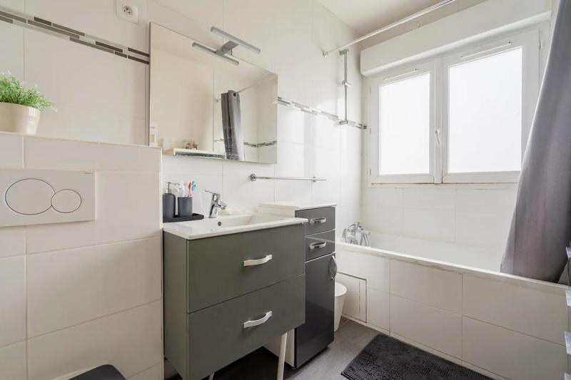 Maison - 86 m² - 5 pièces