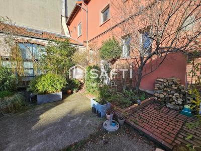 Appartement - 95 m² - 5 pièces