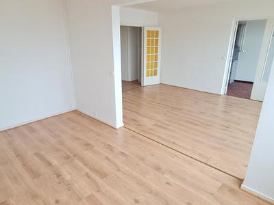 Appartement - 97 m² - 4 pièces