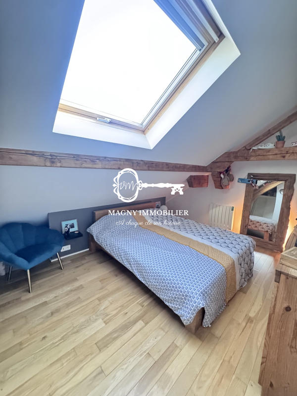 Appartement - 97 m² - 4 pièces