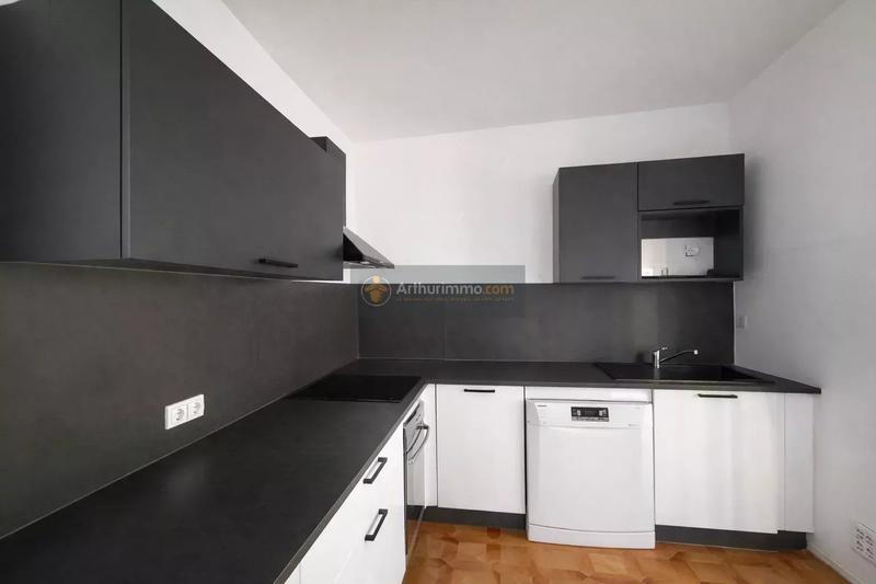 Appartement - 84 m² - 4 pièces