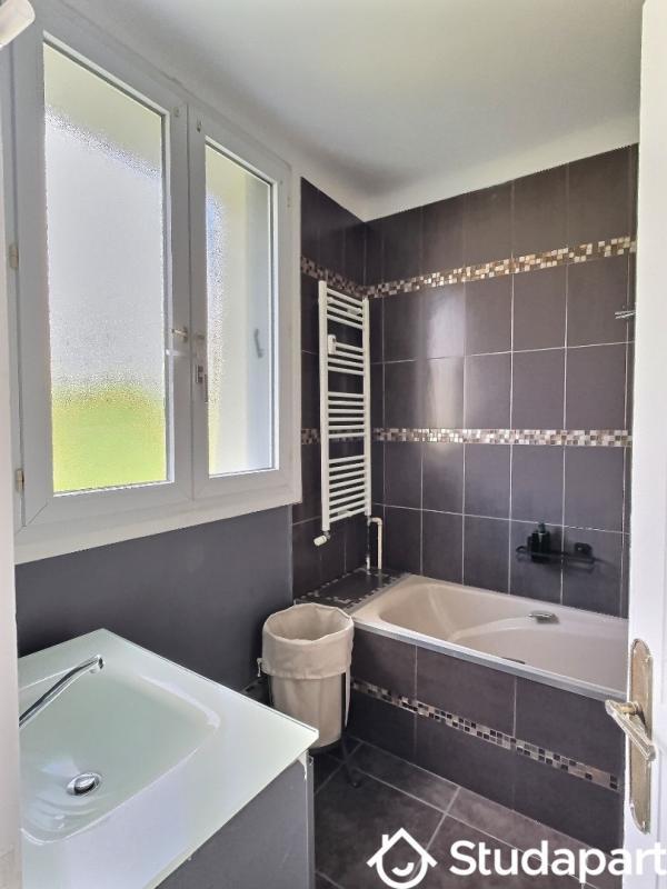 Chambre - 18 m² - 1 pièce