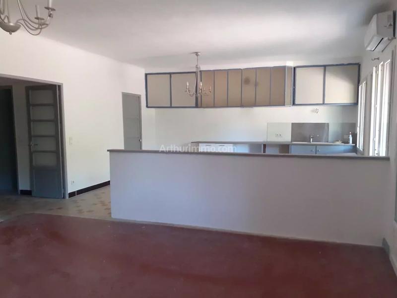 Appartement - 120 m² - 3 pièces