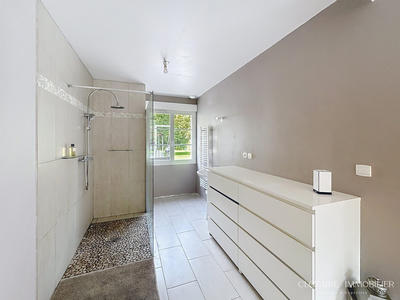 Maison - 140 m² - 6 pièces