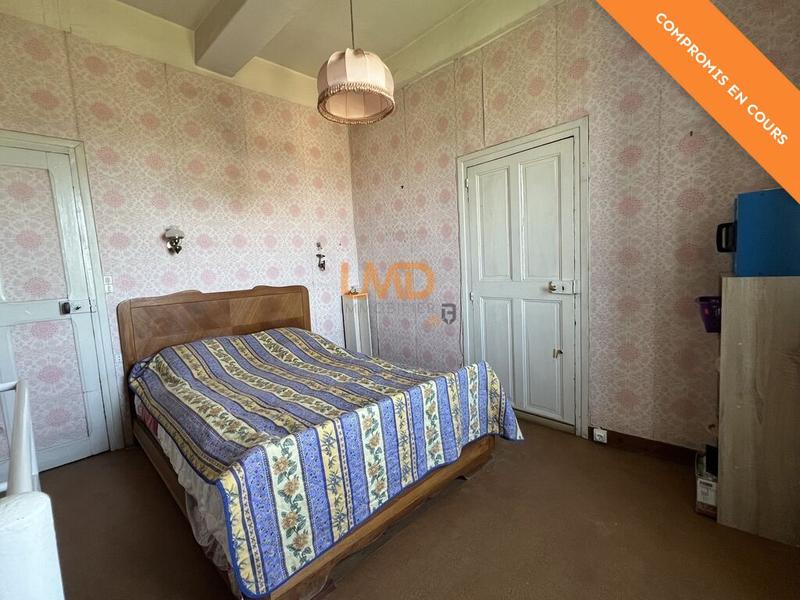 Maison - 160 m² - 9 pièces