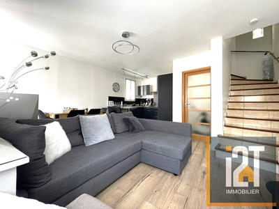 Maison contemporaine - 83 m² - 3 pièces