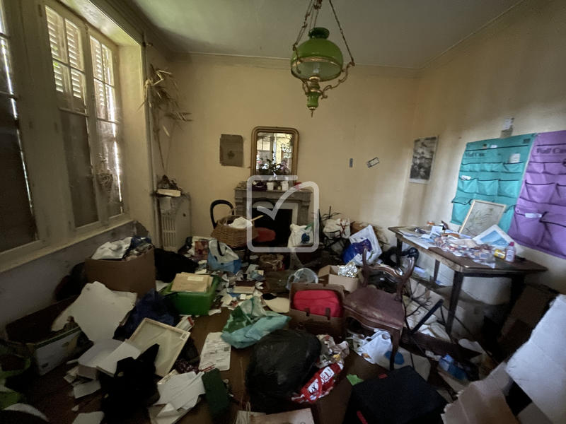 Maison - 176 m² - 8 pièces