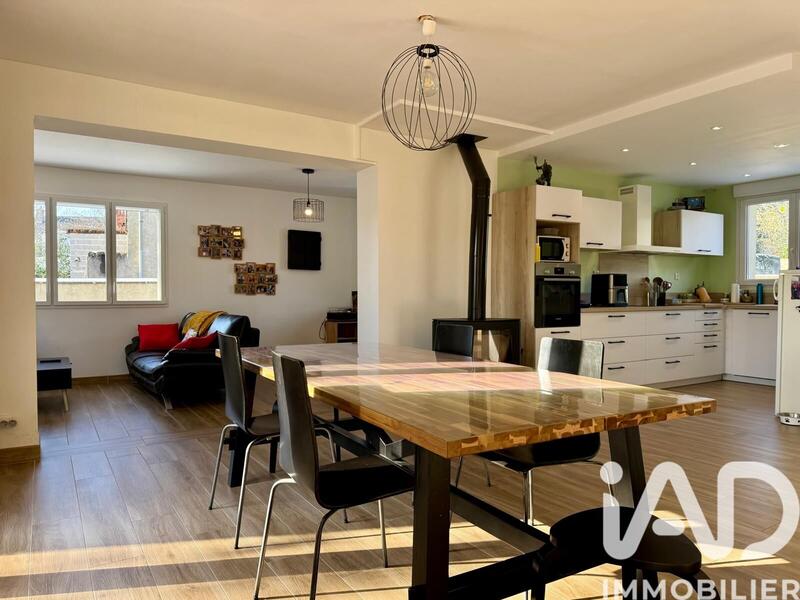 Maison - 149 m² - 7 pièces