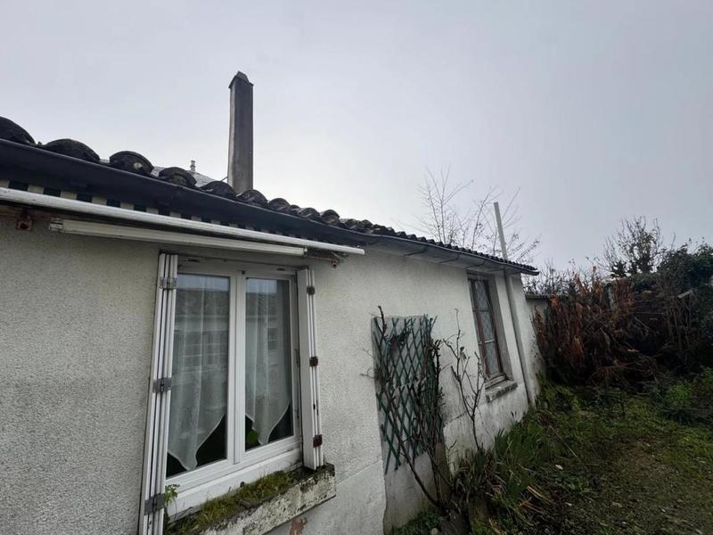 Propriété - 230 m² - 8 pièces