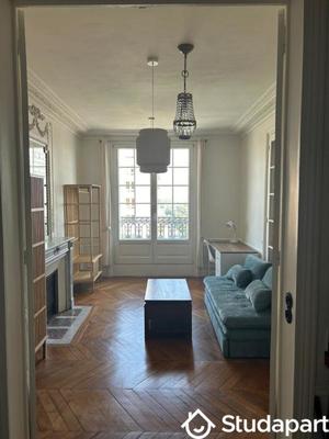 Chambre - 15 m² - 1 pièce