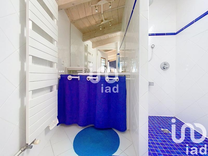 Maison - 195 m² - 8 pièces