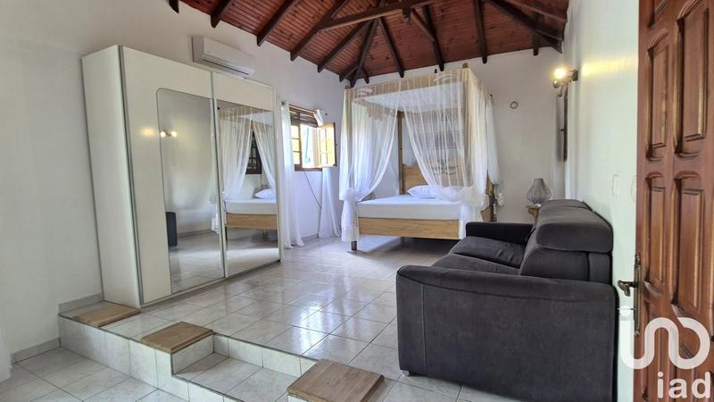 Maison - 195 m² - 6 pièces