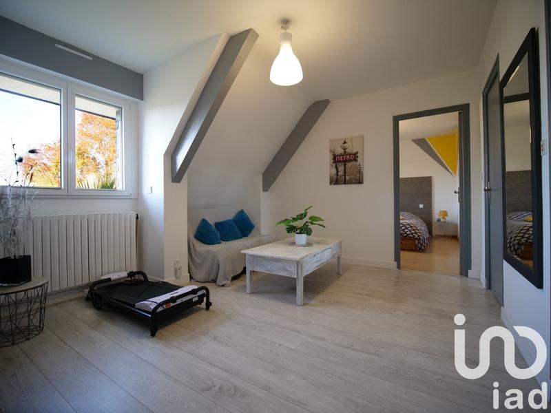 Maison - 198 m² - 7 pièces