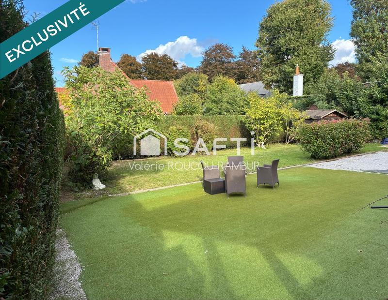 Maison - 250 m² - 6 pièces