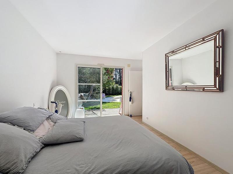 Villa - 227 m² - 7 pièces