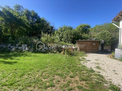 Maison - 170 m² - 8 pièces