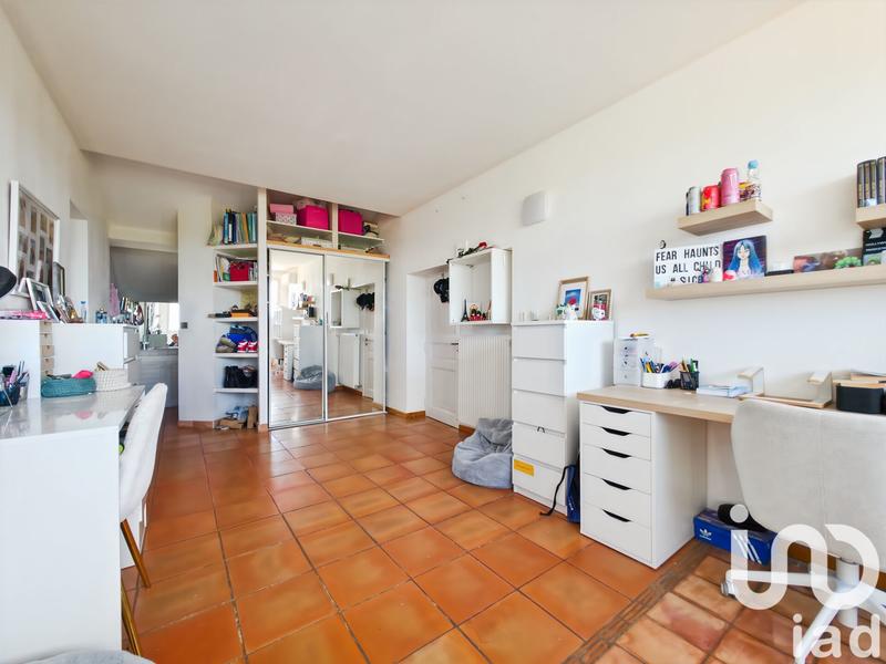 Maison - 299 m² - 9 pièces