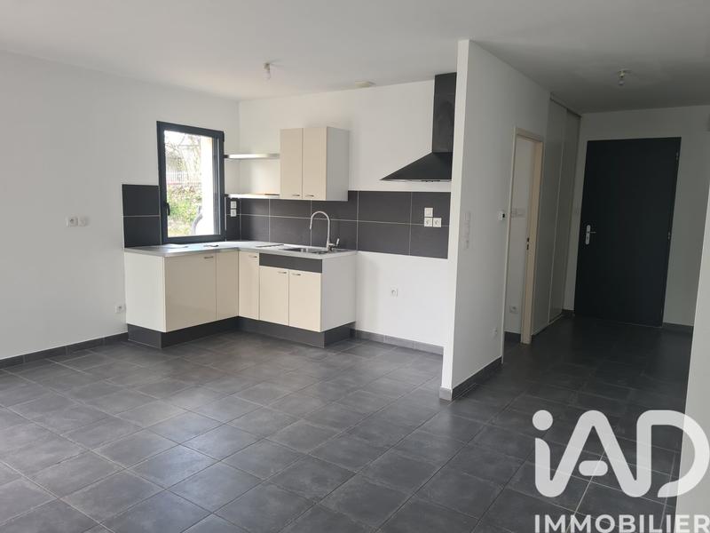 Maison - 90 m² - 3 pièces