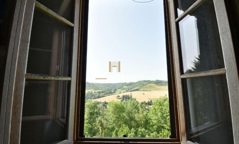 Maison - 167 m² - 5 pièces