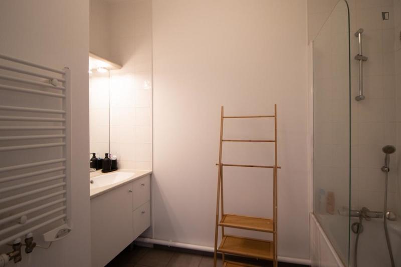 Chambre - 11 m² - 4 pièces