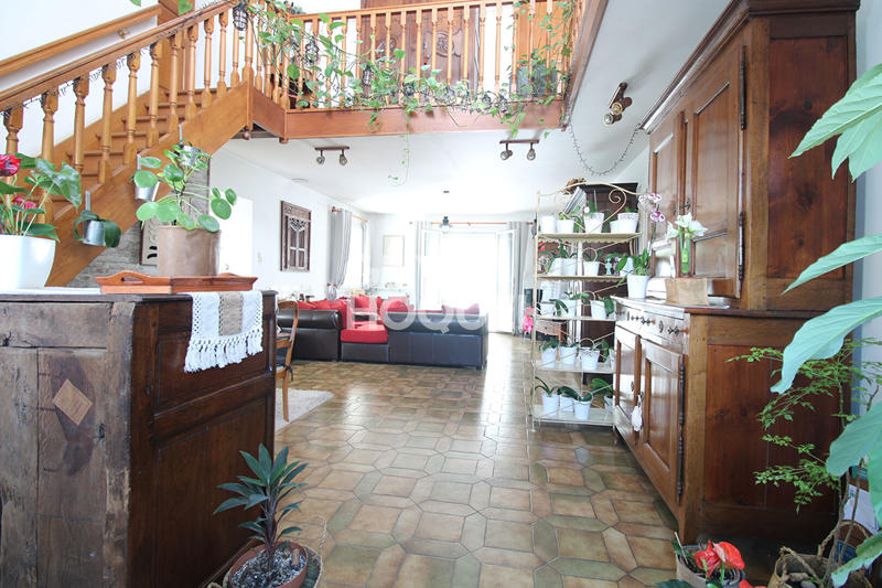 Maison - 150 m² - 6 pièces