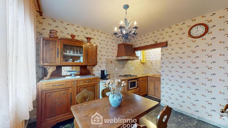 Maison - 136 m² - 2 pièces