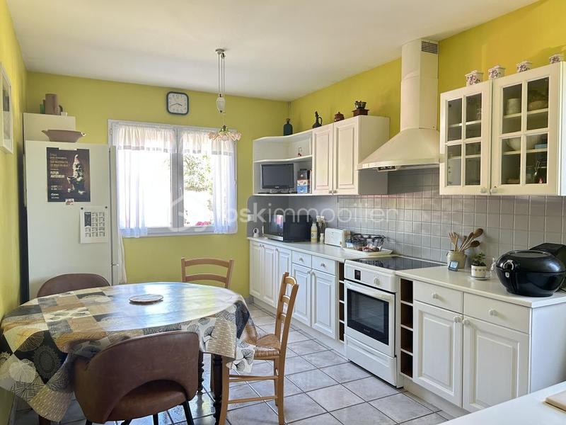 Maison traditionnelle - 130 m² - 4 pièces