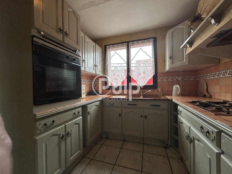 Maison - 80 m² - 5 pièces