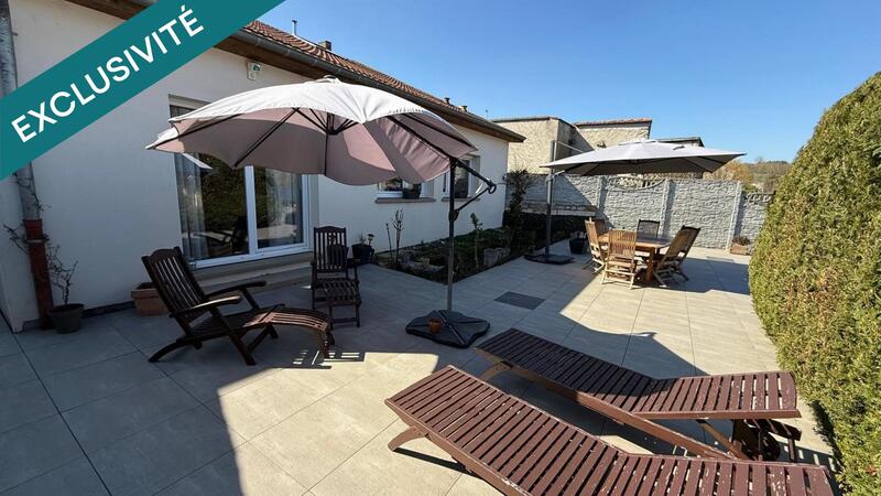 Maison - 237 m² - 9 pièces