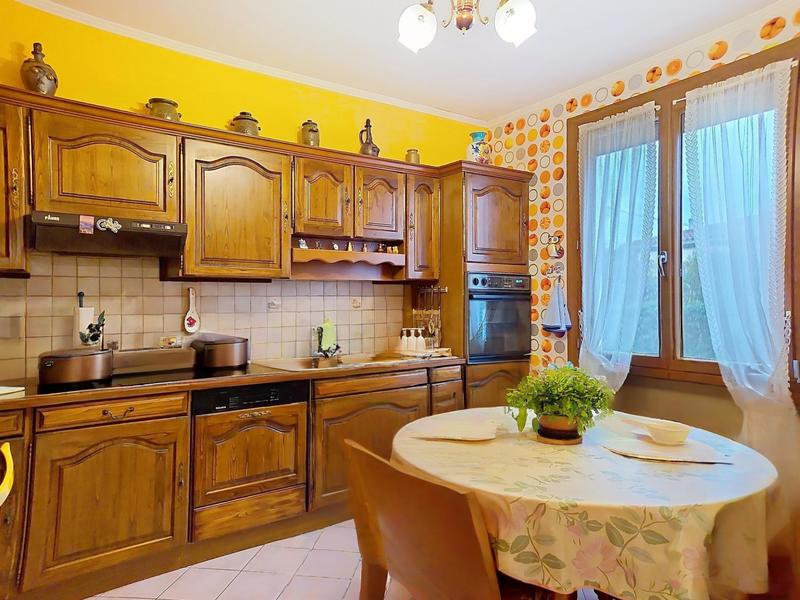 Maison - 136 m² - 6 pièces