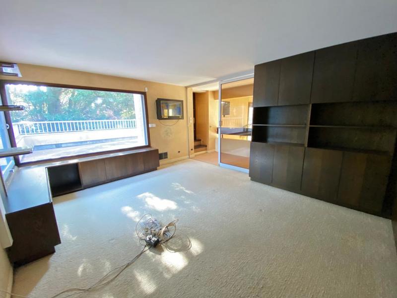 Maison - 315 m² - 10 pièces