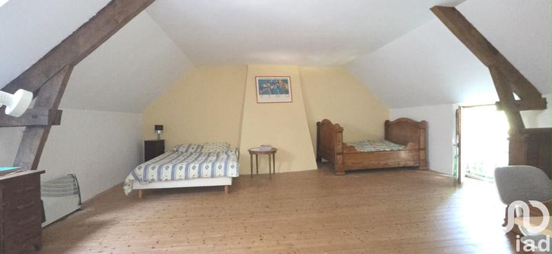 Maison - 250 m² - 10 pièces