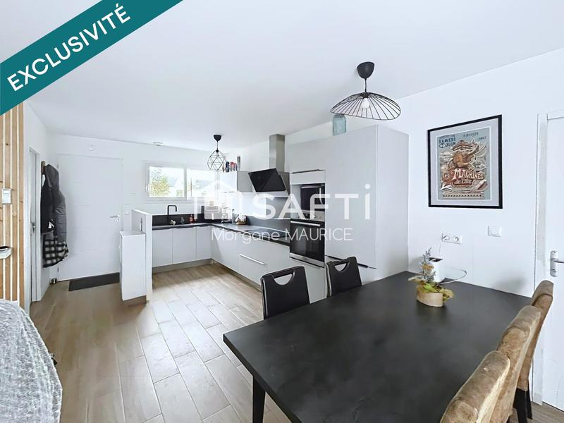 Maison - 85 m² - 4 pièces