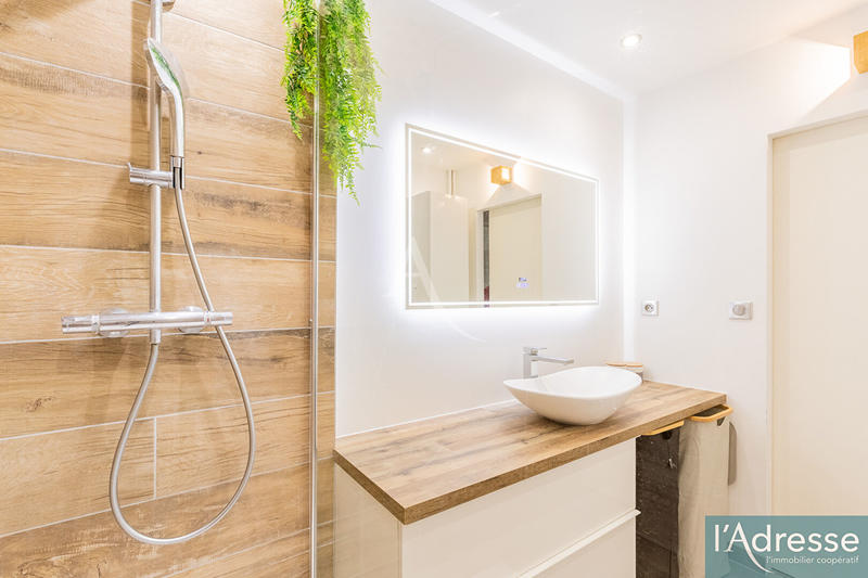 Appartement - 75 m² - 4 pièces