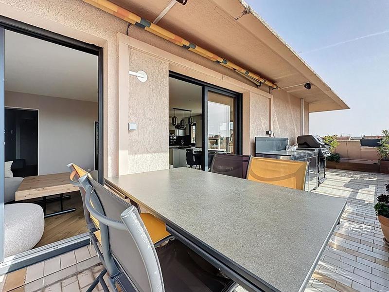 Appartement - 106 m² - 4 pièces