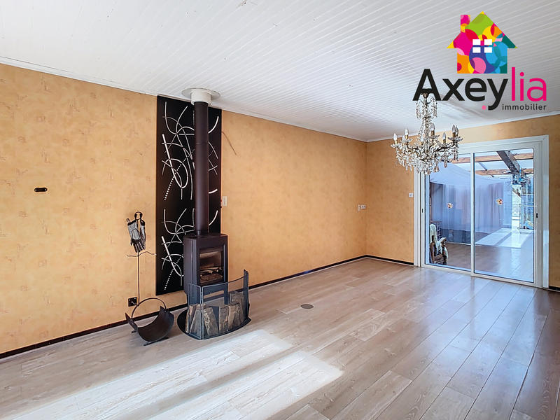 Maison - 304 m² - 11 pièces