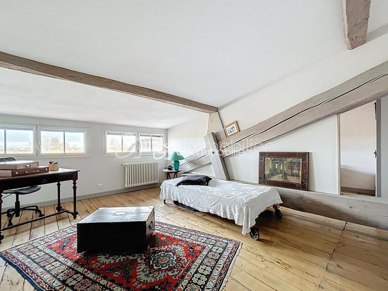 Maison ancienne - 244 m² - 9 pièces