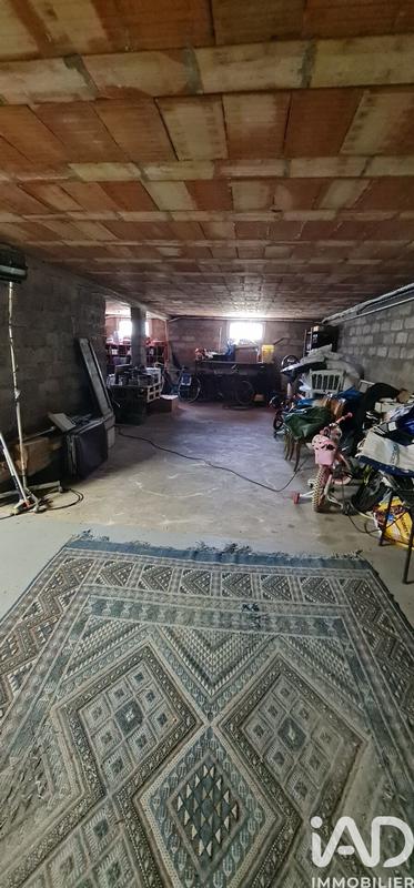 Maison - 212 m² - 5 pièces