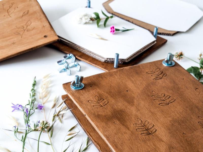 Semaine de la Biodiversité - Fabrication d'une presse à fleurs à Saint-Ciers-sur-Gironde