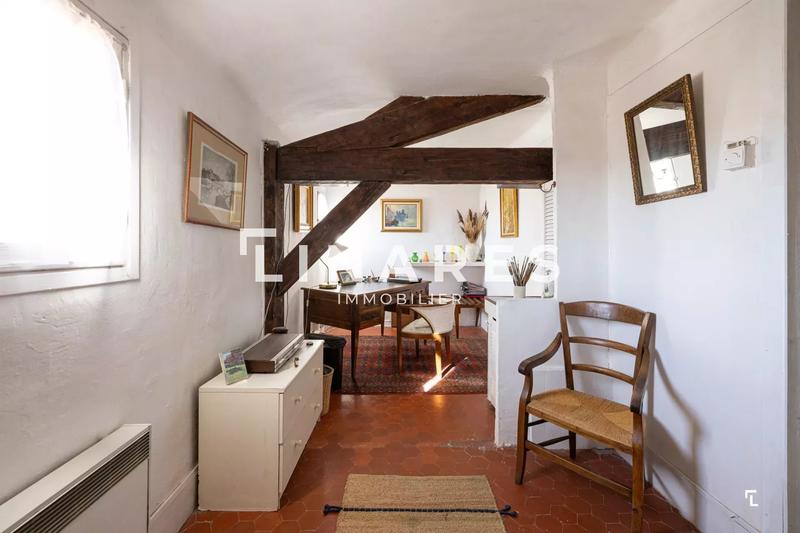 Appartement - 95 m² - 5 pièces