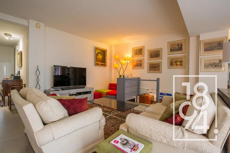 Appartement - 105 m² - 4 pièces