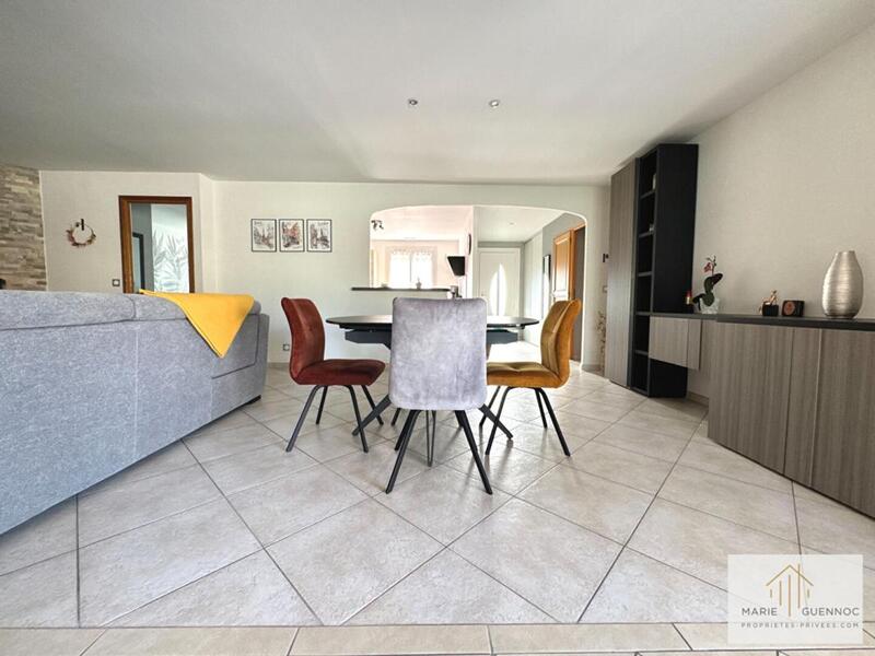 Maison - 140 m² - 7 pièces