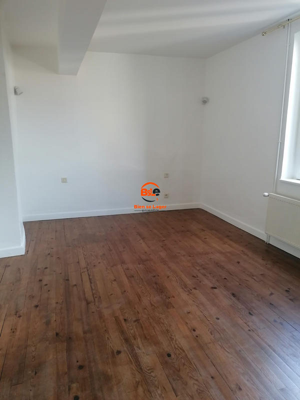 Maison - 74 m² - 3 pièces