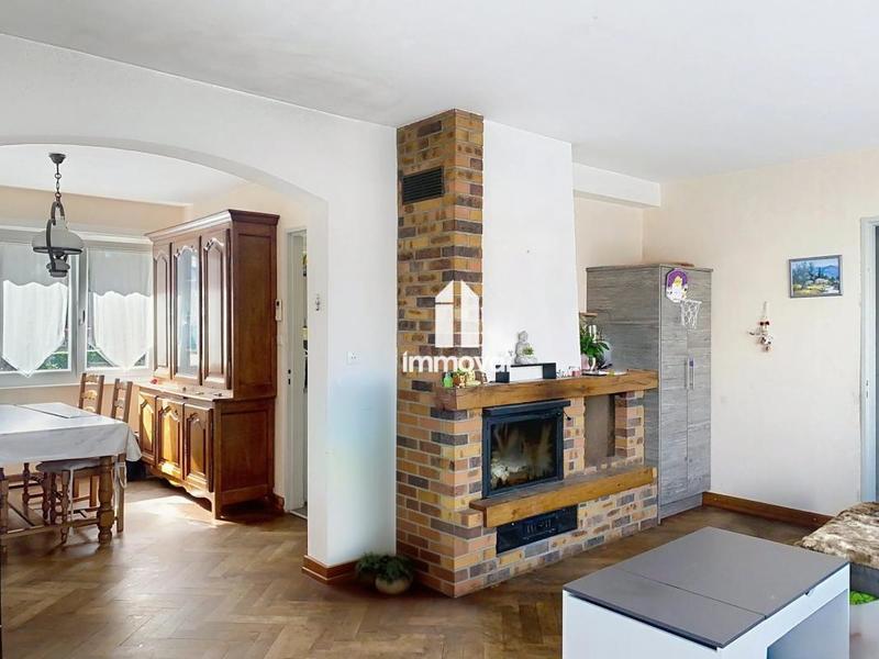 Maison - 97 m² - 5 pièces