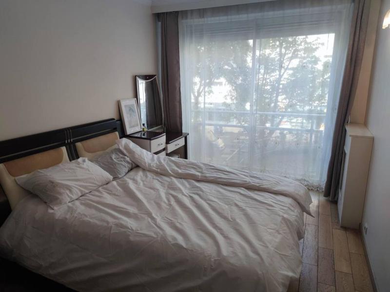 Appartement ancien - 75 m² - 3 pièces