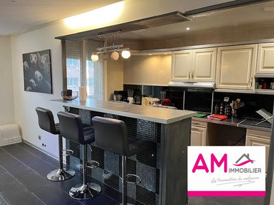 Appartement - 91 m² - 4 pièces